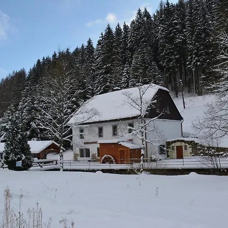 Ctyrlistek Guest house *